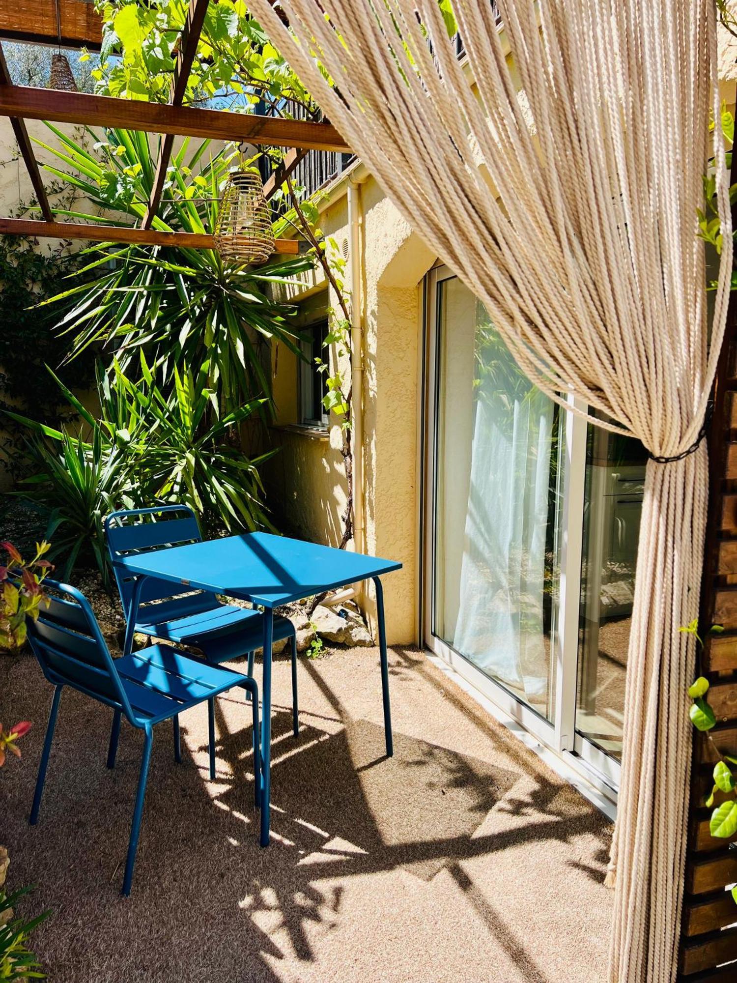 Studio With Private Car Park And Air Con Valbonne Exterior photo